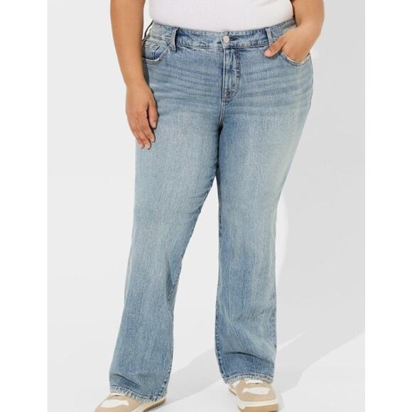 NWT Torrid Perfect Slim Boot Classic Denim Mid-Rise Jean 30XT - Picture 1 of 16